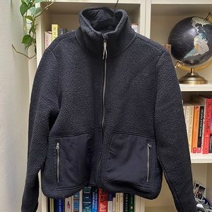 Vuori Alpine Sherpa Jacket